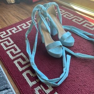 Brand new tie up heels in velvet baby blue